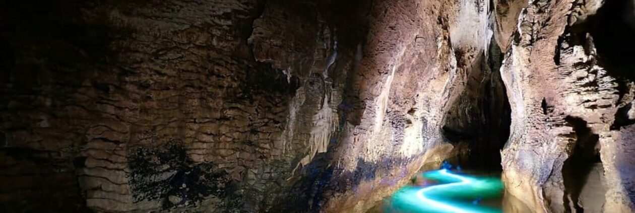 absoluteadventure.co.nz – Real Underground Adventures & Experiences